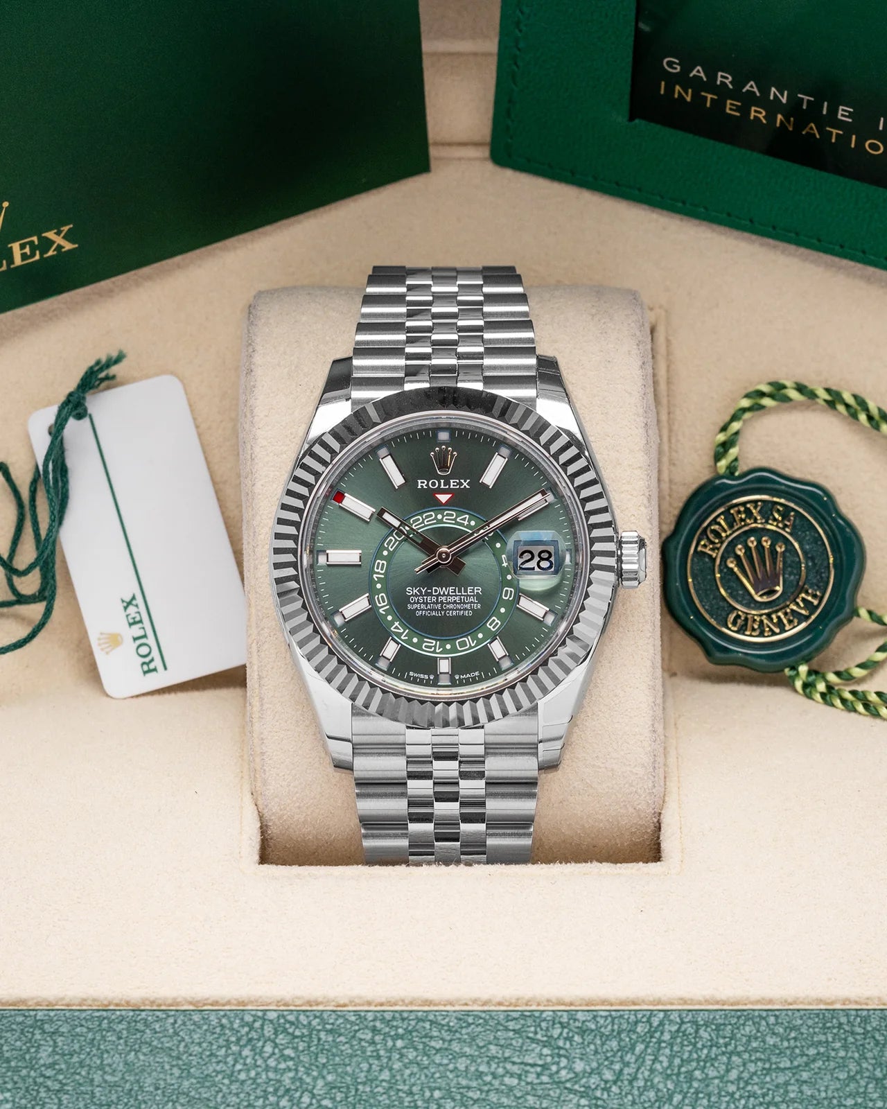 Rolex Sky-Dweller Green 336934